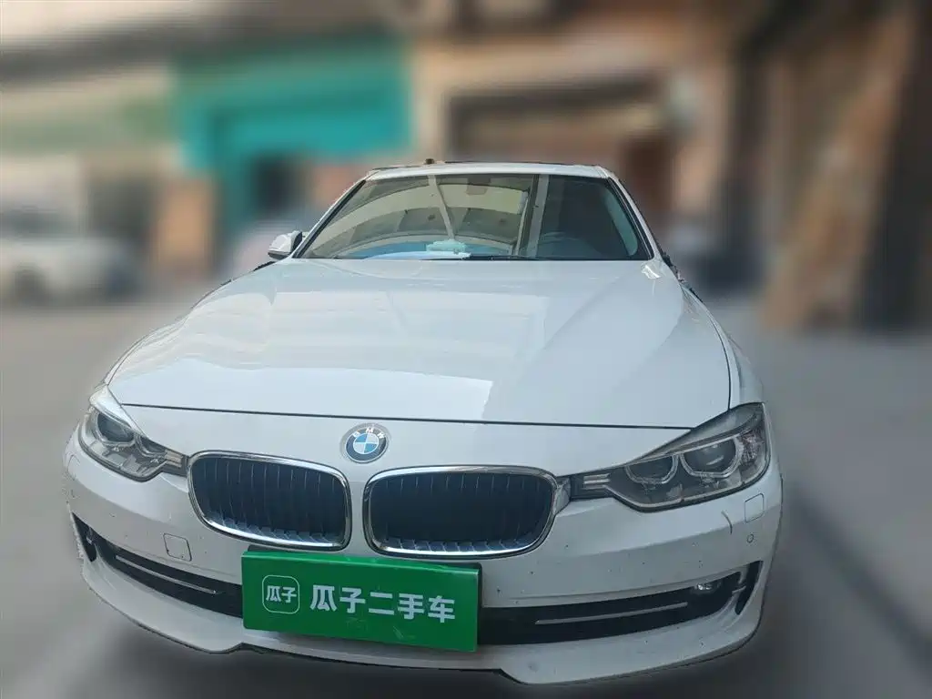 BMW 3 Series 2015 — фото 24