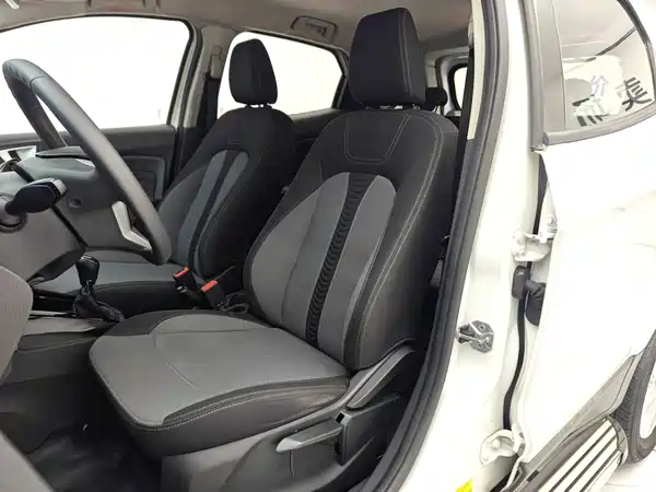 Ford EcoSport 2014