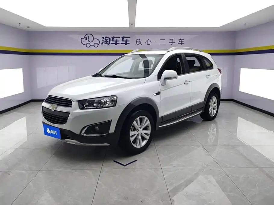 Chevrolet Captiva 2016 — фото 1