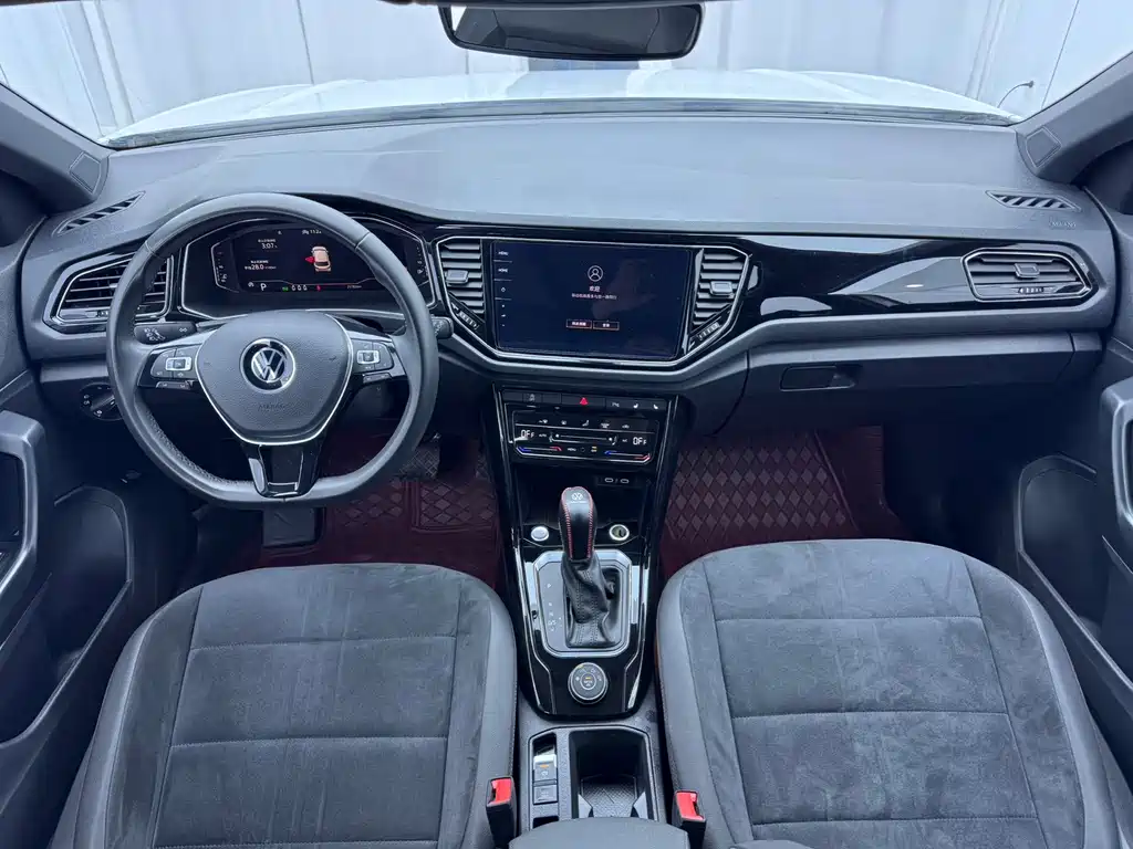 Volkswagen T-Roc 2021 — фото 10