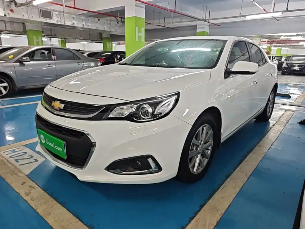 Chevrolet Malibu 2018 — фото 1