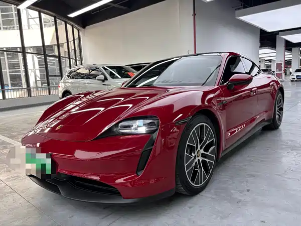 Porsche Taycan 2021