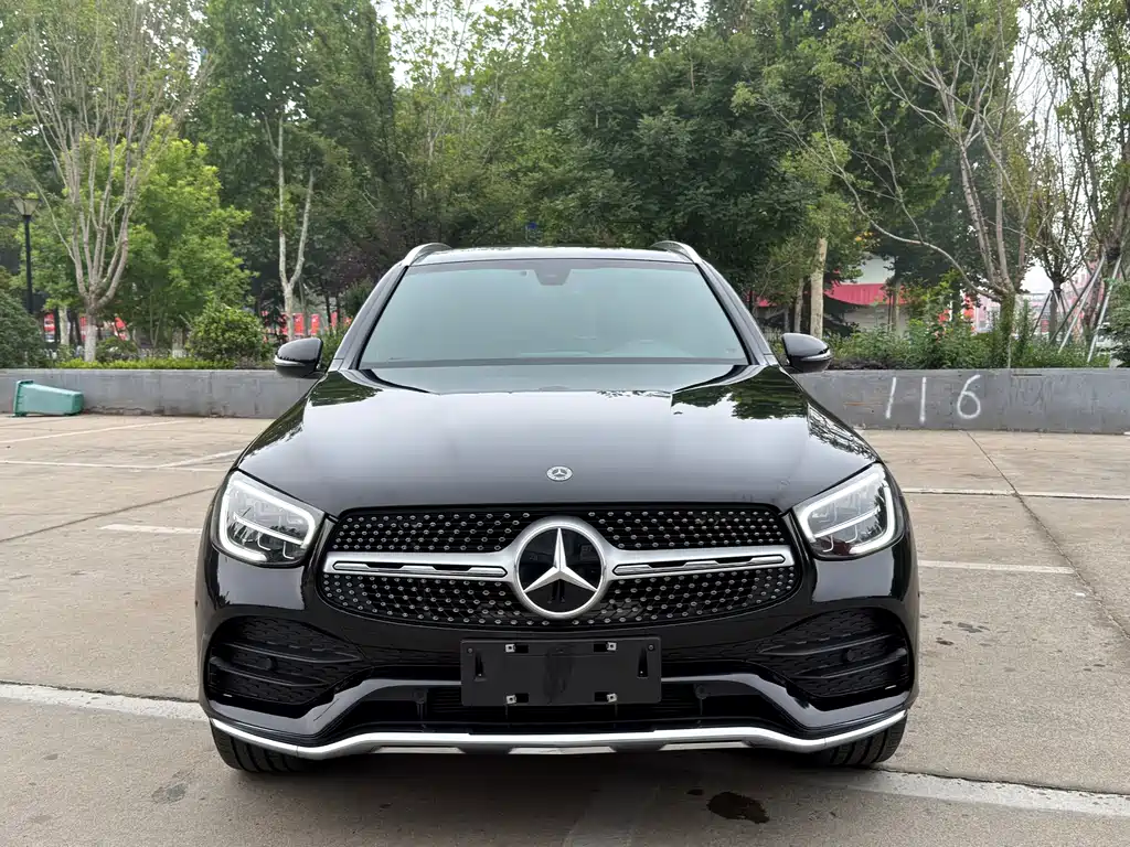 Mercedes-Benz GLC 2023
