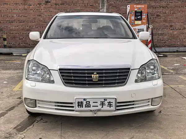 Toyota Crown 2008