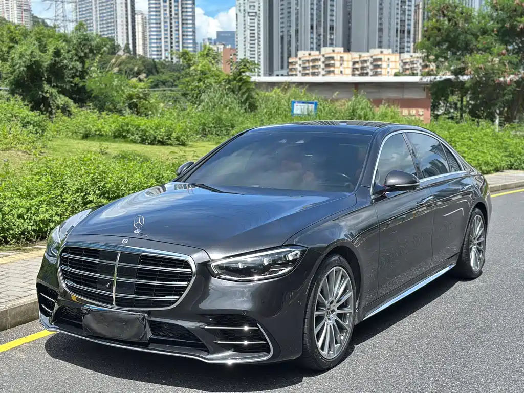 Mercedes-Benz S-Class 2021