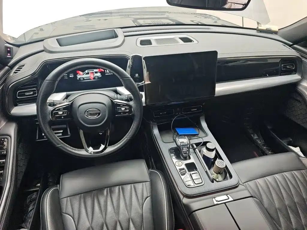 GAC Motor Trumpchi GS8 2022 — фото 13