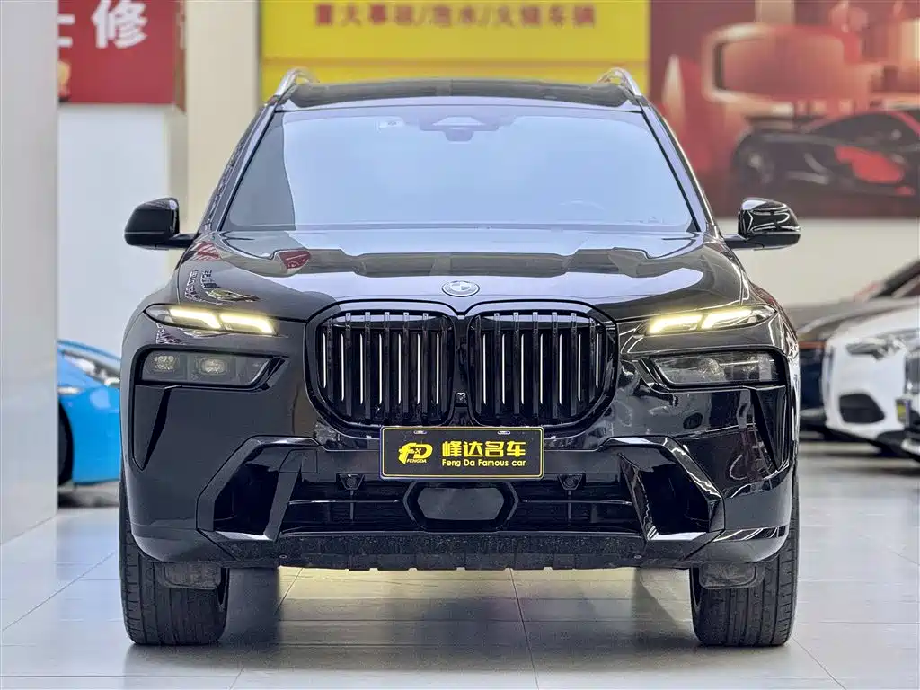 BMW X7 2023 — фото 3