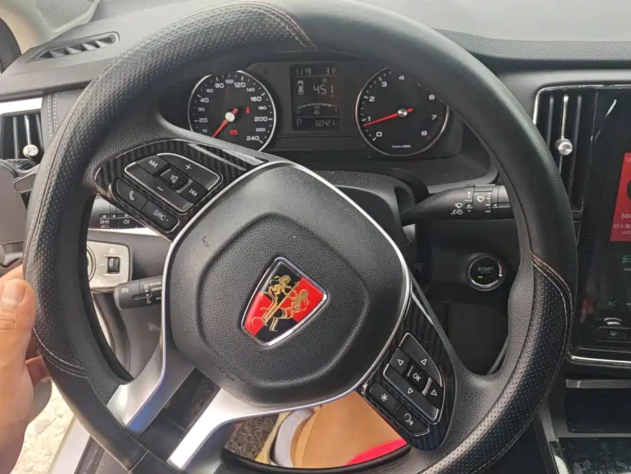 Roewe i6 Classic 2019 — фото 15