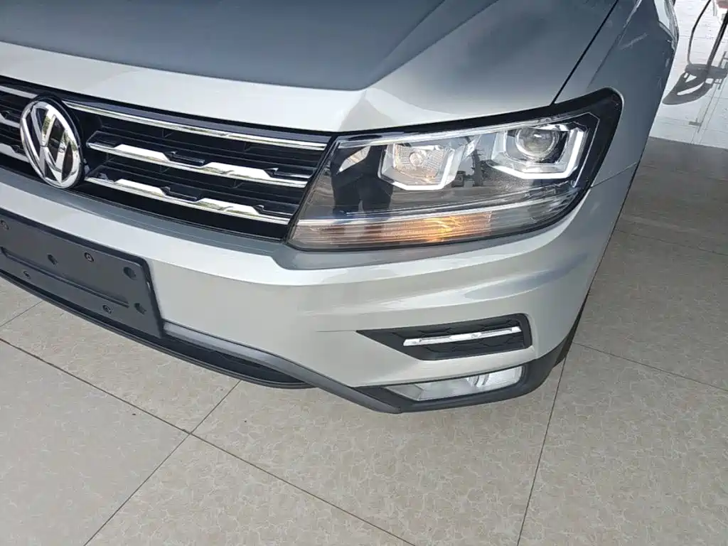 Volkswagen Tiguan L 2018 — фото 24