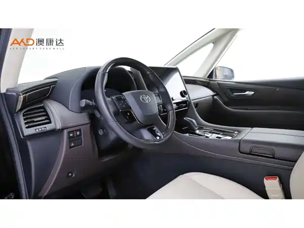 Toyota Alphard 2025