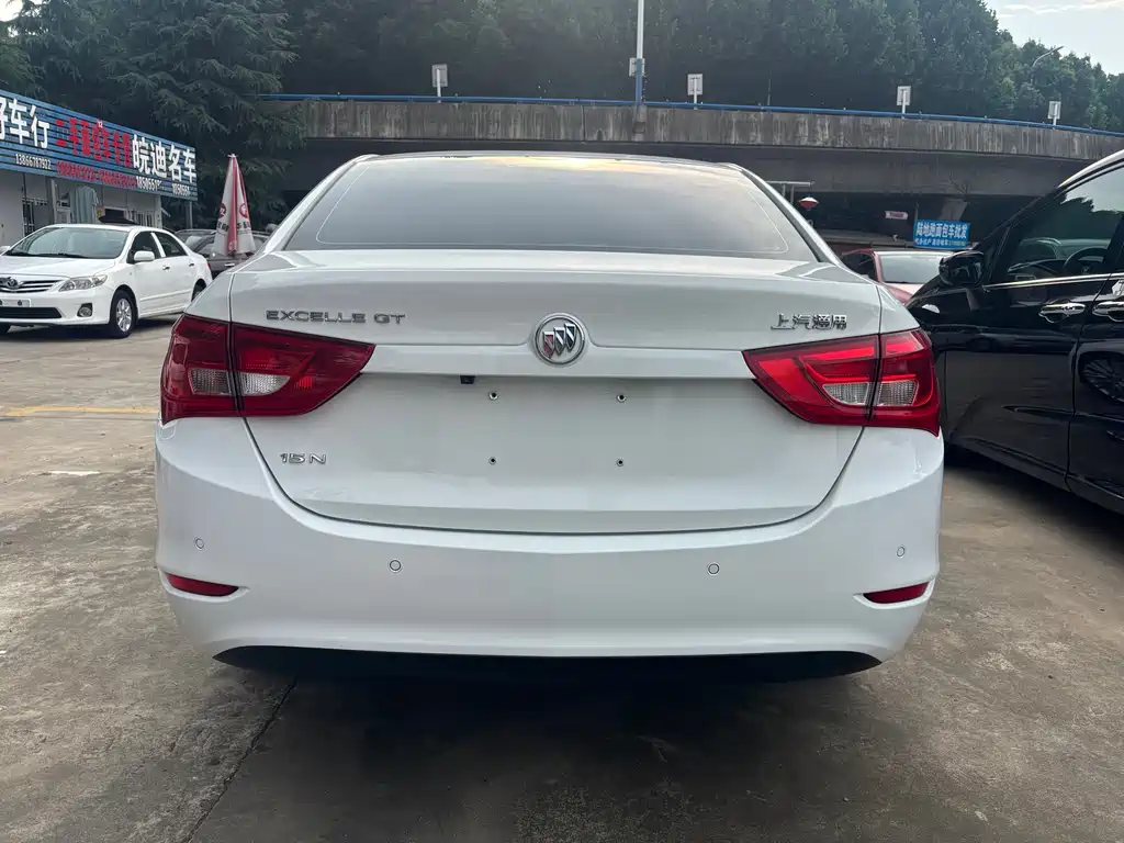 Buick Excelle 2016