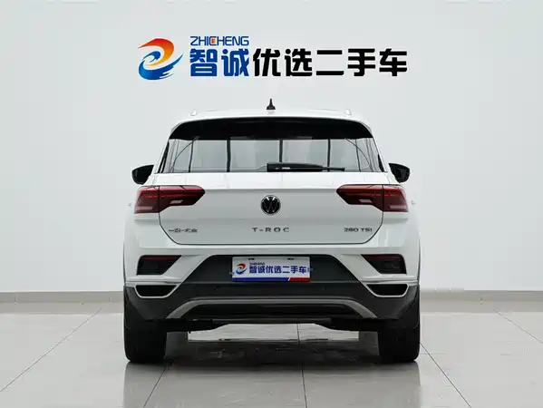Volkswagen T-Roc 2023