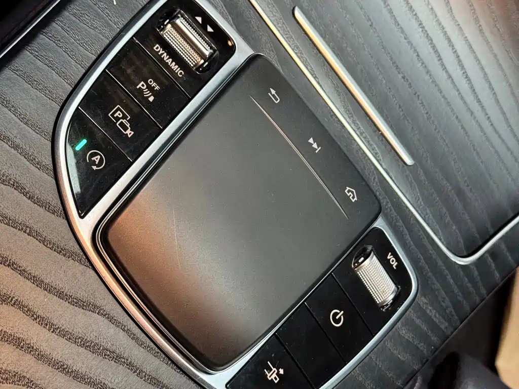 Mercedes-Benz C-Class 2021 — фото 13