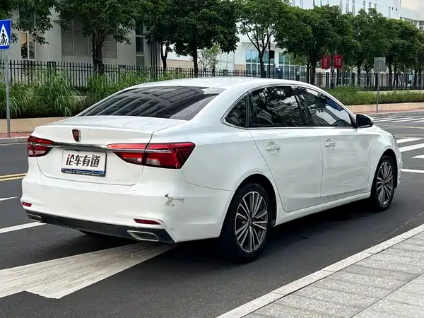 Roewe i6 Classic 2021
