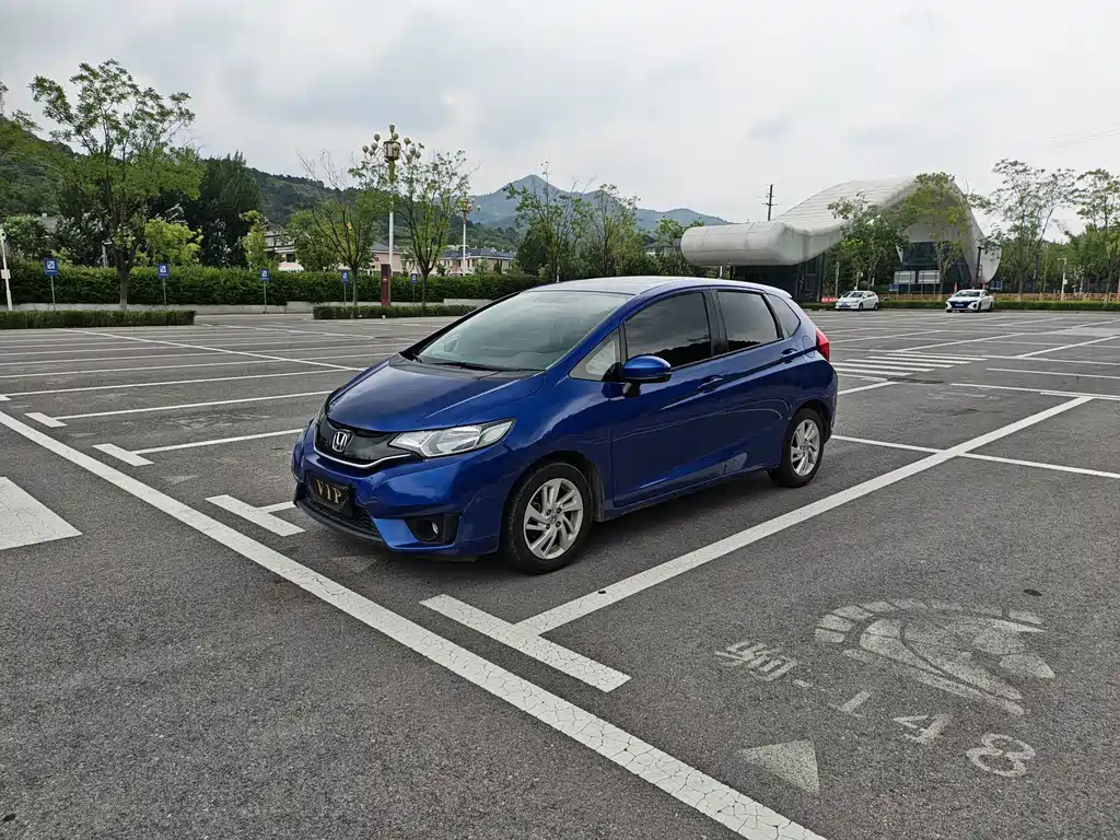 Honda Fit 2015 — фото 1
