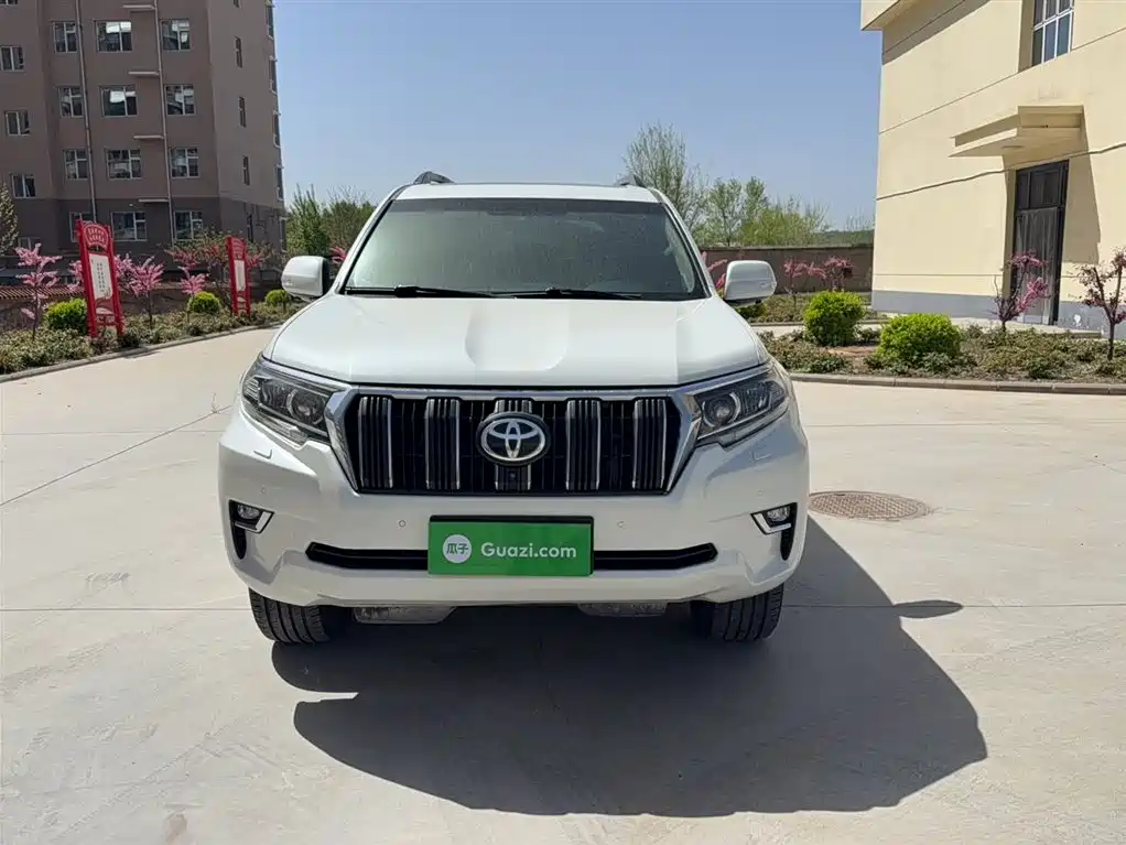 Toyota Prado 2018 — фото 3