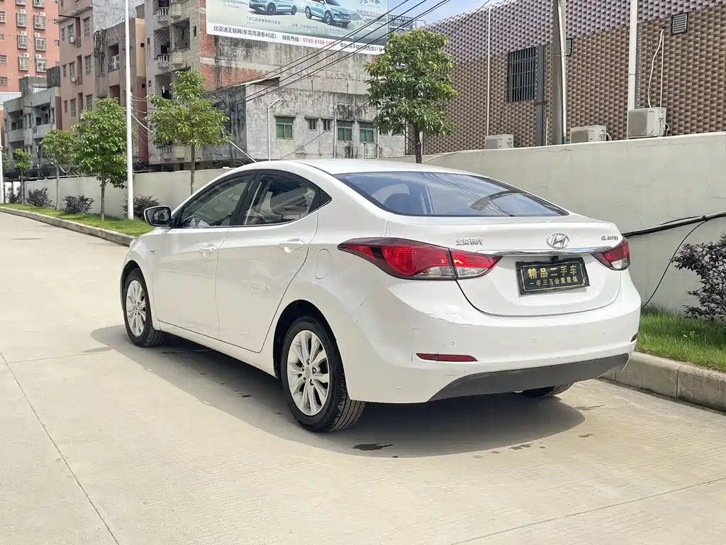 Hyundai Elantra Langdong 2016 — фото 6