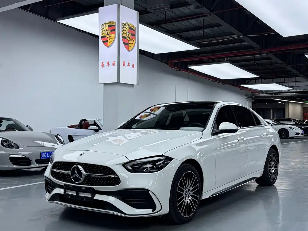 Mercedes-Benz C-Class 2023