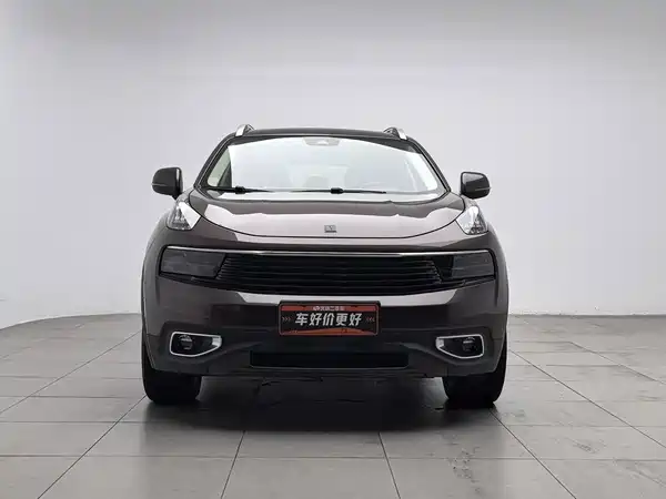 Lynk & Co 01 2018