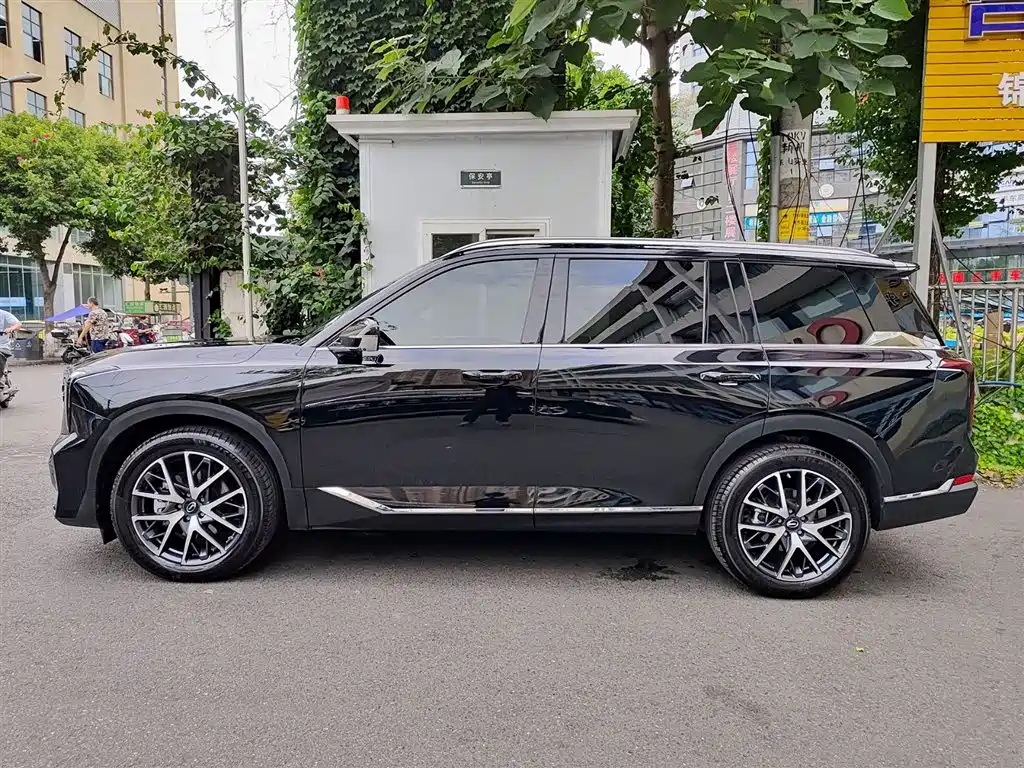 GAC Motor Trumpchi GS8 2025