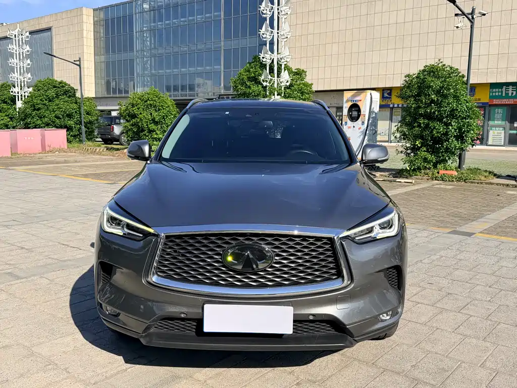 Infiniti QX50 2018 — фото 2