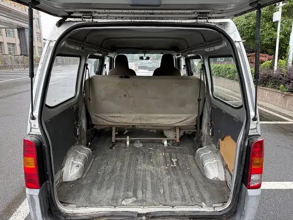 Wuling Sunshine 2015