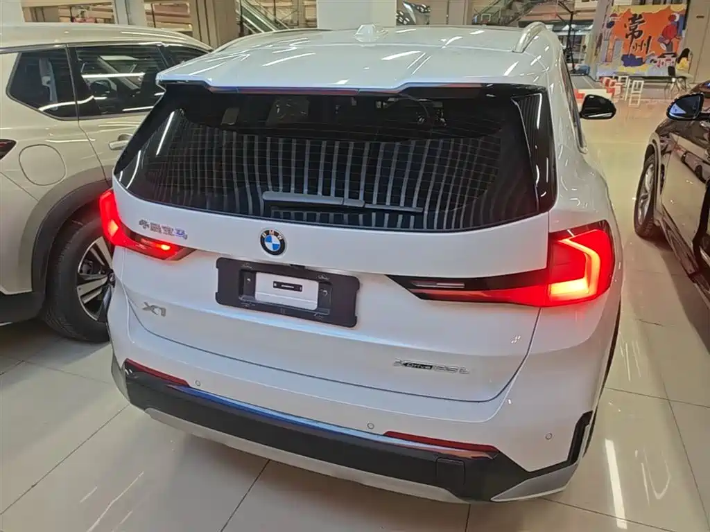 BMW X1 2024 — фото 6