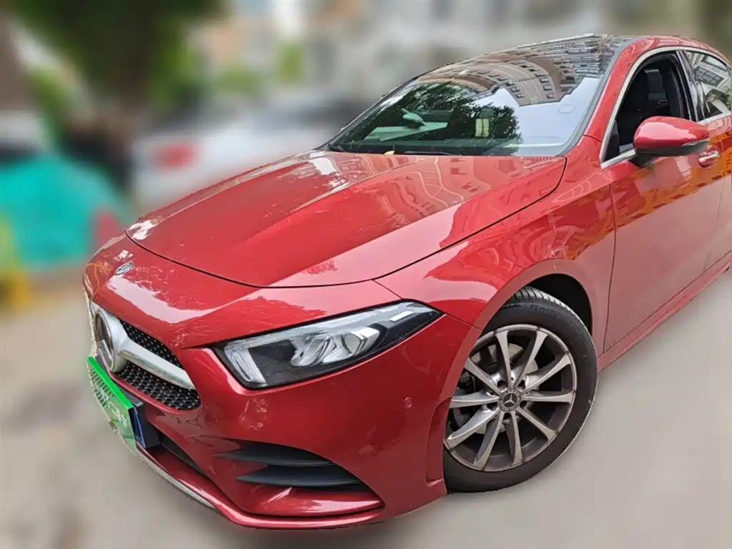 Mercedes-Benz A-Class 2019 — фото 2