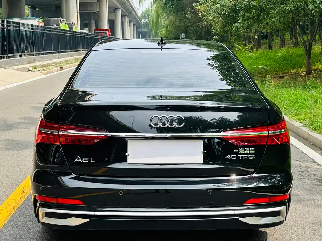 Audi A6L 2023 — фото 11
