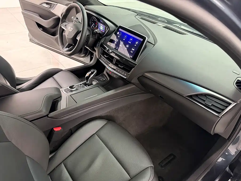 Cadillac CT5 2021 — фото 14
