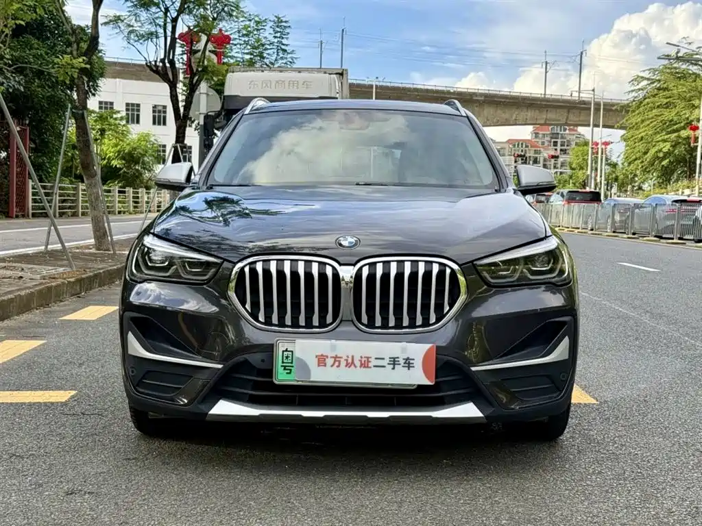 BMW X1 2021 — фото 8
