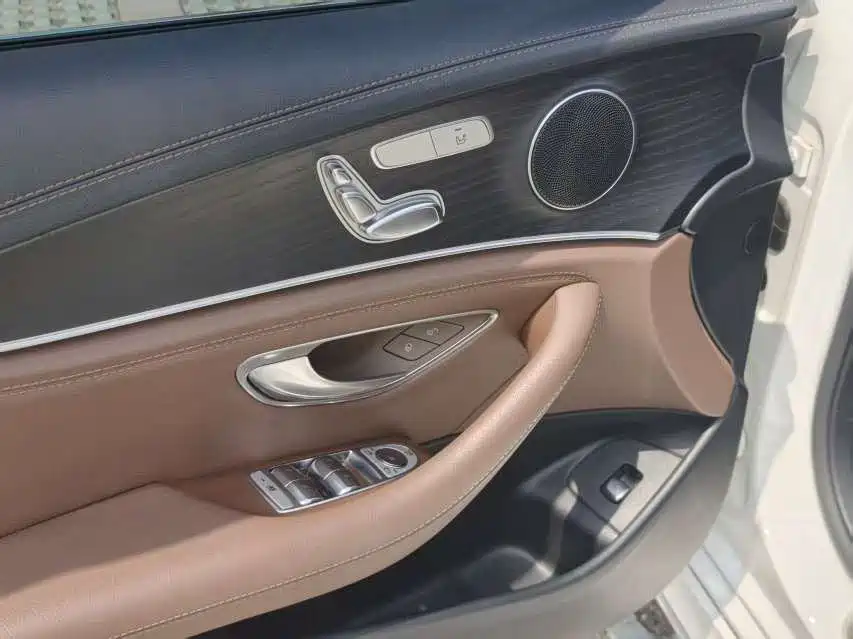 Mercedes-Benz E-Class 2021 — фото 10
