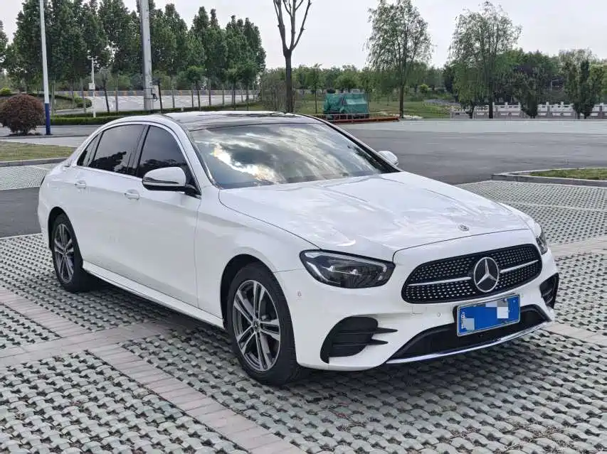 Mercedes-Benz E-Class 2021