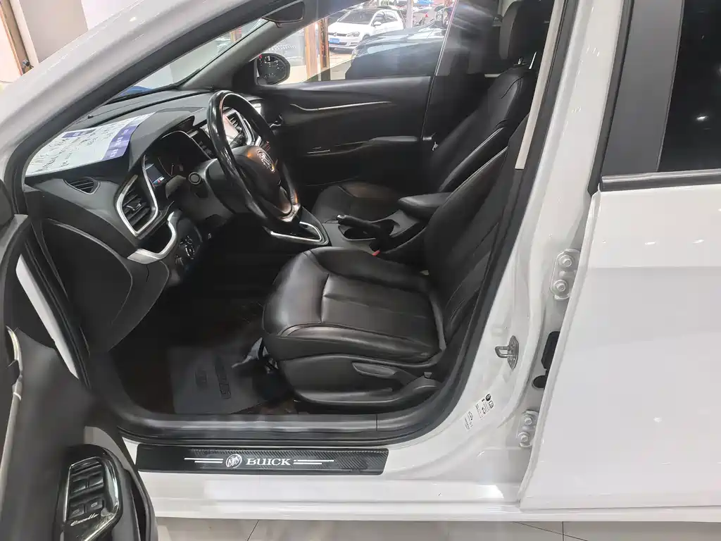 Buick Excelle 2020 — фото 10