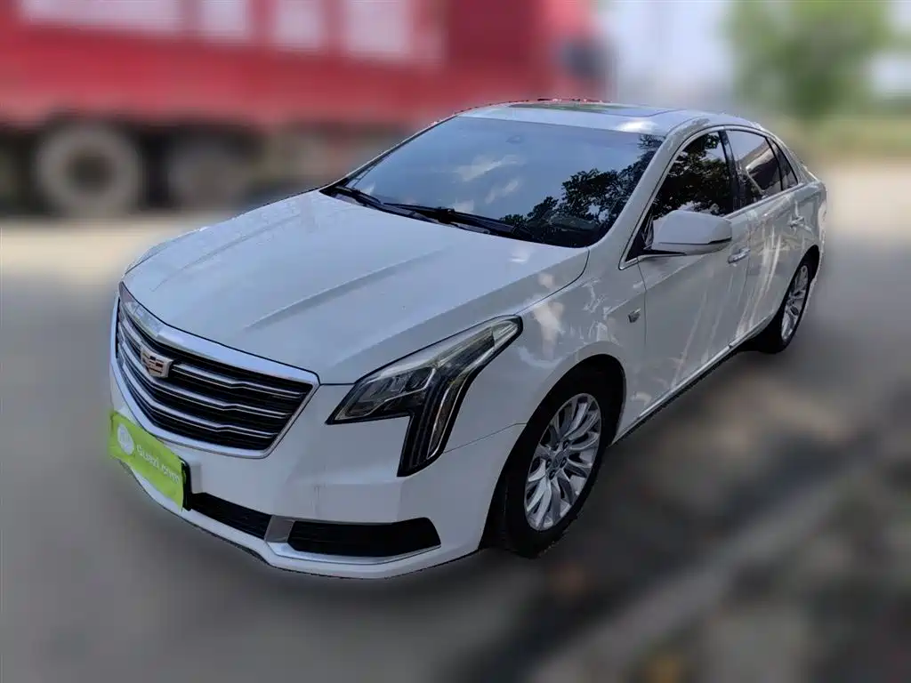 Cadillac XTS 2018 — фото 2