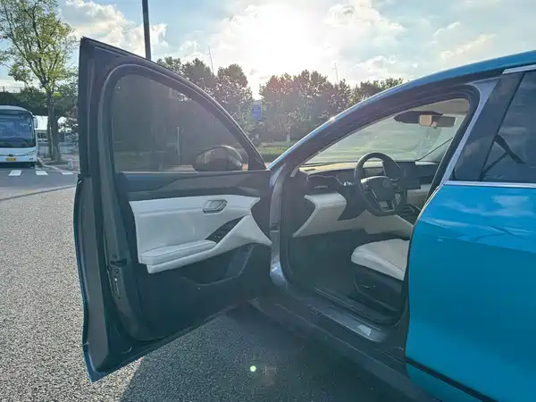 BYD Qin L 2025