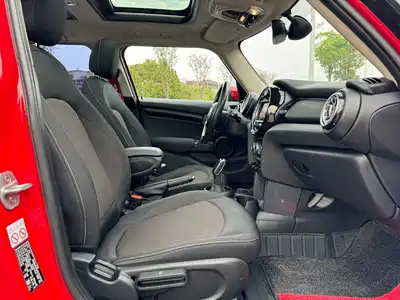 MINI MINI 2019