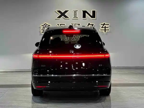 NIO ES8 2026