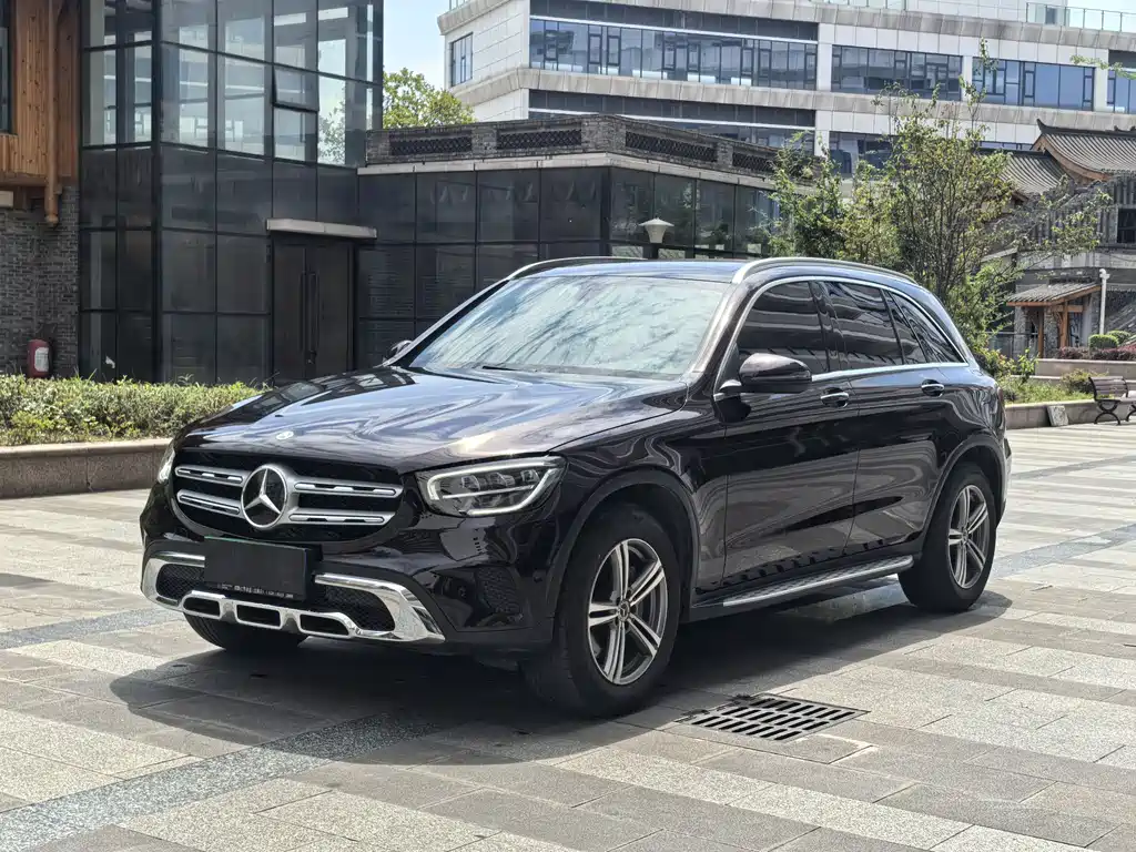 Mercedes-Benz GLC 2021