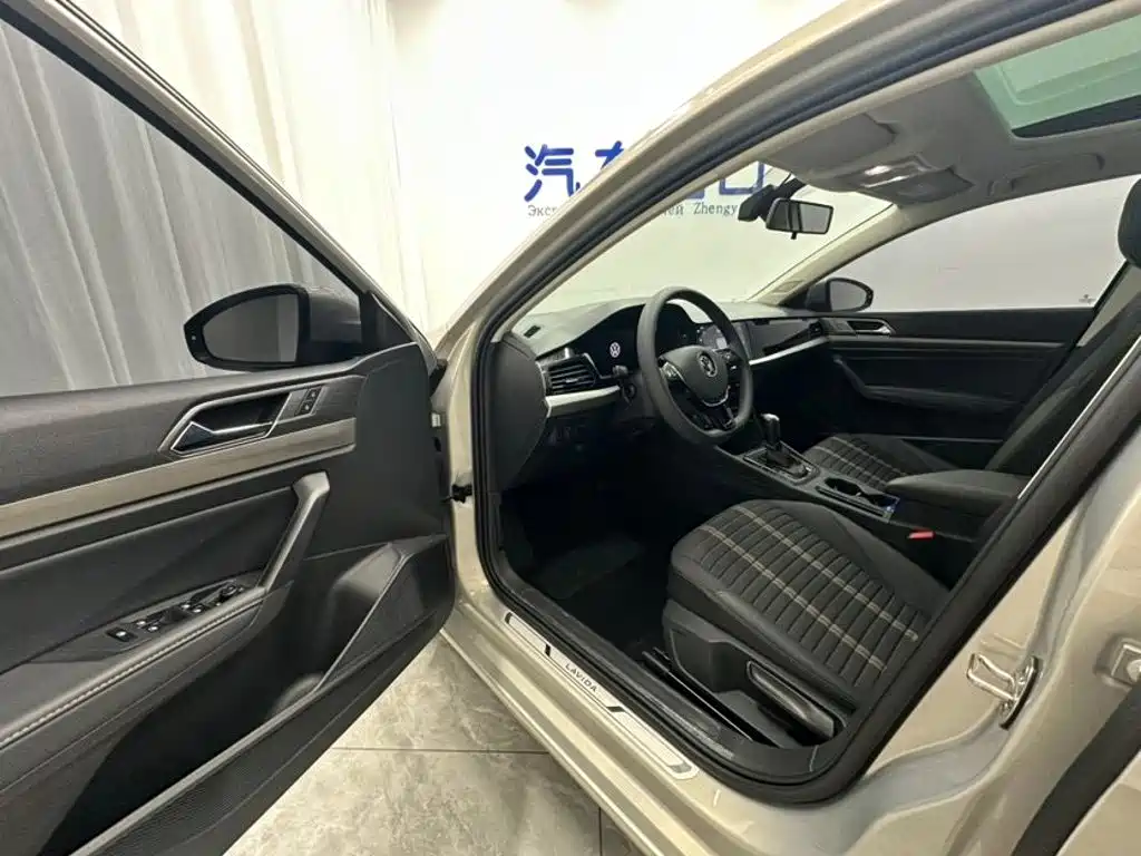 Volkswagen Lavida 2022