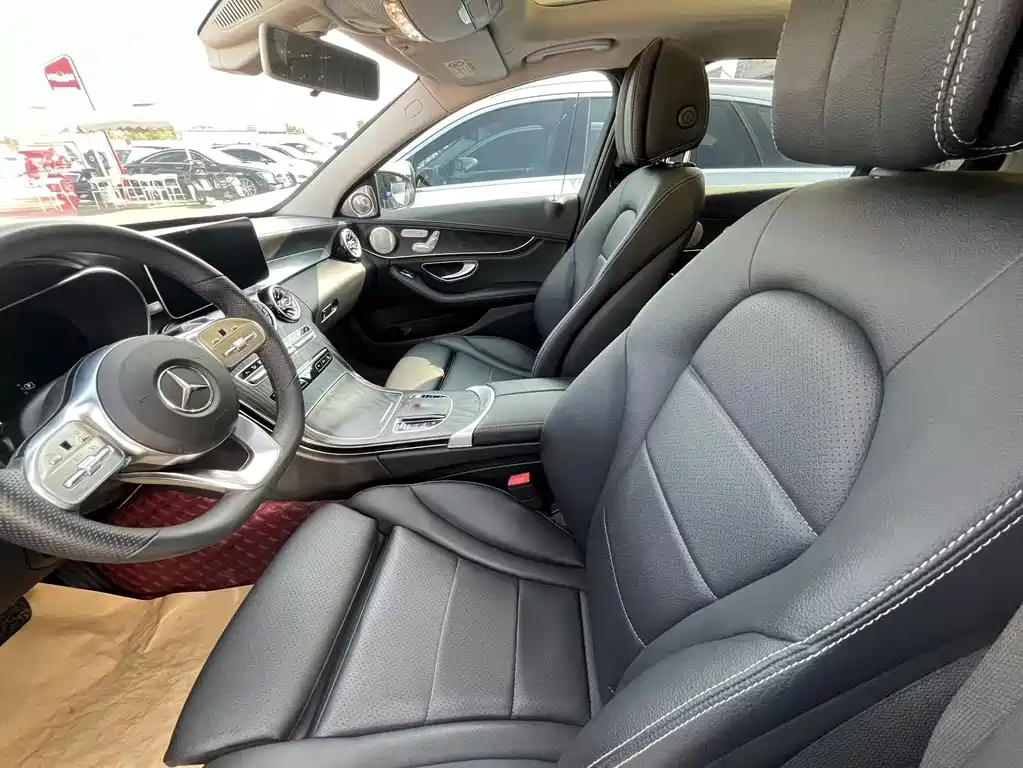 Mercedes-Benz C-Class 2020