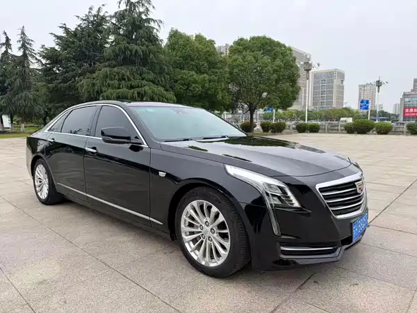 Cadillac CT6 2017