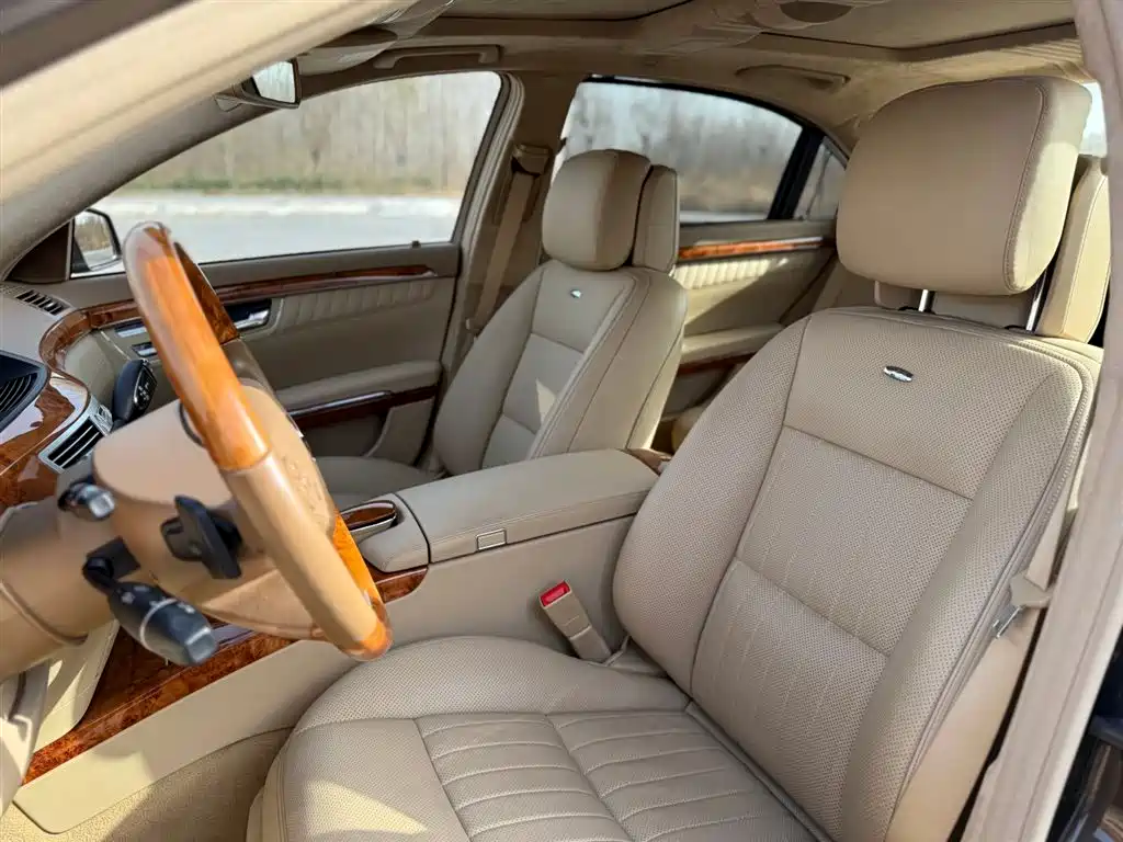 Mercedes-Benz S-Class 2011 — фото 28