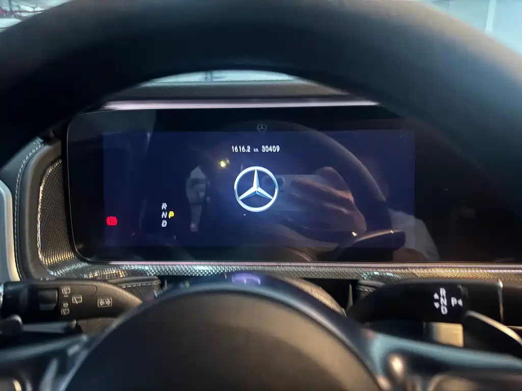 Mercedes-Benz G-Class 2024