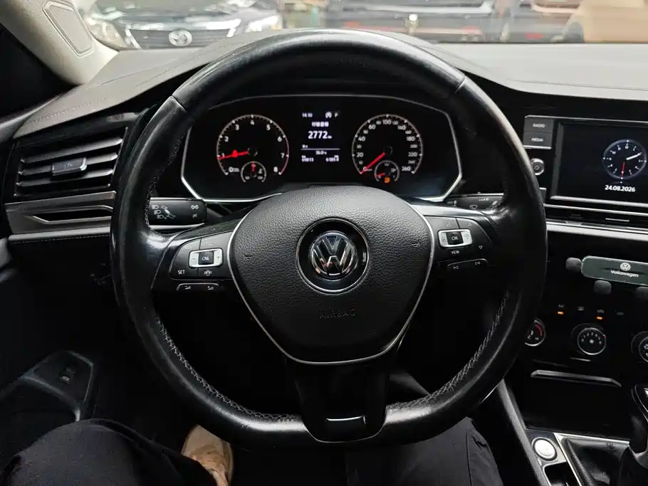 Volkswagen Sagitar 2019 — фото 15
