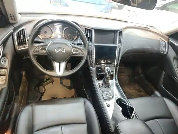 Infiniti Q50L 2018