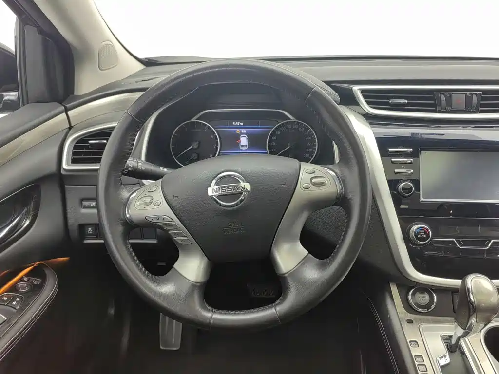Nissan Murano 2018 — фото 11