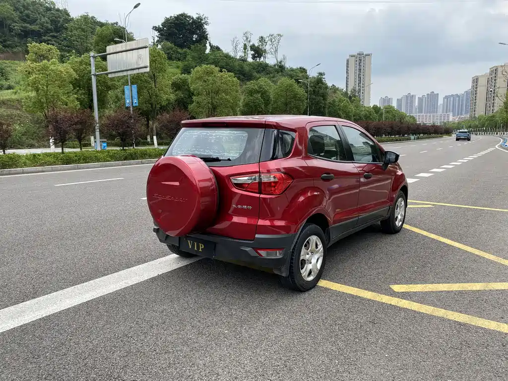 Ford Ecosport 2013 — фото 4