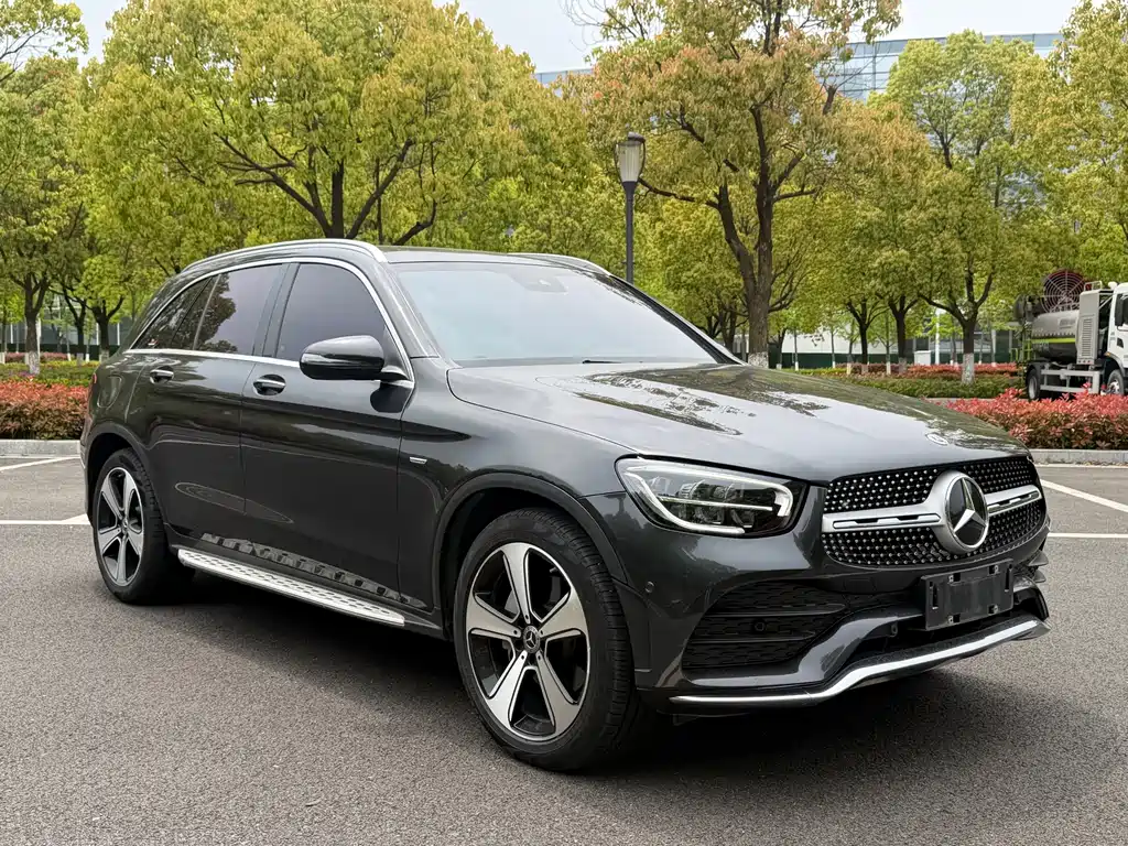 Mercedes-Benz GLC 2022 — фото 3