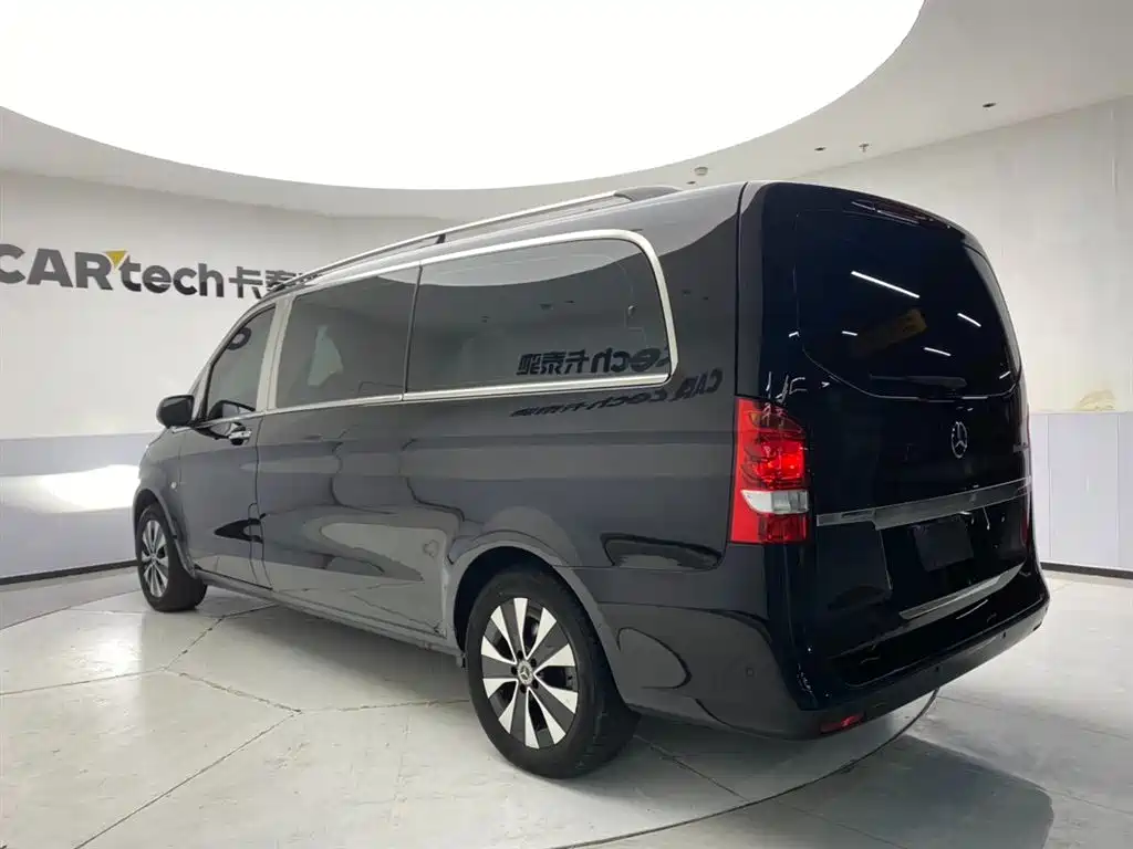 Mercedes-Benz Vito 2024